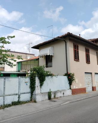 Negozio in centro con annesso appartamento
