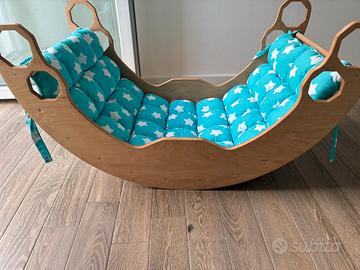 Dondolo-arco da arrampicata Montessoriano