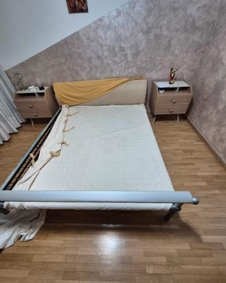 letto matrimoniale con materasso ortopedico
