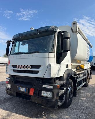 Iveco Stralis 420 motrice Cisterna granulati mangi