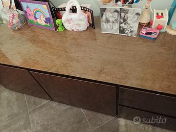 mobile soggiorno o camera da letto