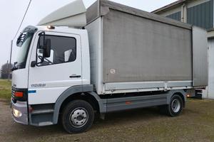 Mercedes con centina e telo 