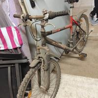 bicicletta MIFA HP BIKE