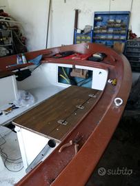 Gozzo ligure 5,2m , 8CV Arona, Vela Latina