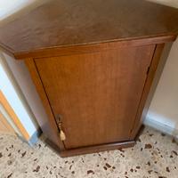 Mobili vetrinette e angoliere