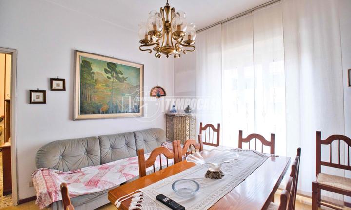 Appartamento a Novara Via Agogna 3 locali