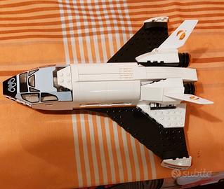navicella  shuttle su Marte Lego