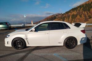 Subaru Impreza WRX STi close deck
