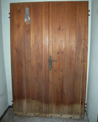 Portoncino di legno