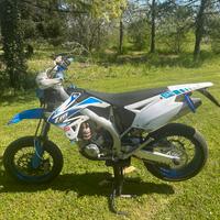 TM 450 Motard