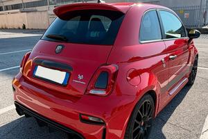 Abarth 595 1.4 T-Jet Competizione 180CV