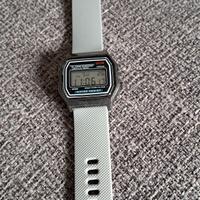 orologio casio retrò anni 80
