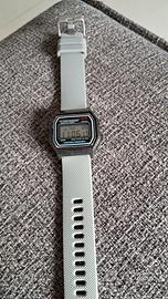 orologio casio retrò anni 80