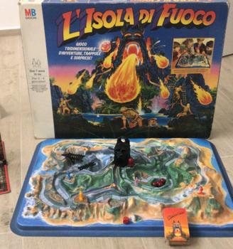 L'isola di Fuoco gioco da tavolo anni 80