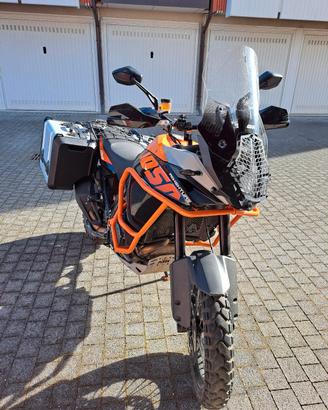 ktm 1050 Adventure abs