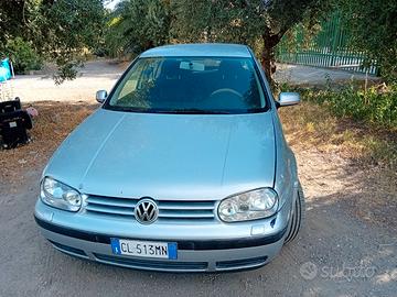 Volkswagen Golf 4ª  2004