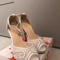 Scarpa Diva a spillo bianco