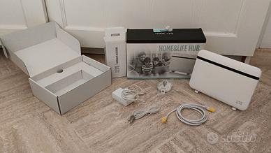 Modem router Home& Life HUB ZYXEL con accessori e
