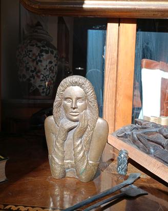 Scultura bronzo donna doppio busto