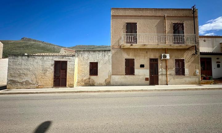 Rustico a Castelluzzo