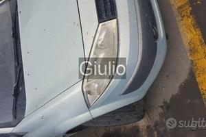 Renault megane 2006 1.9 dci ricambi