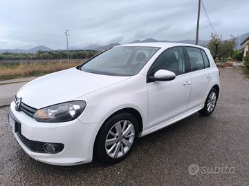 Volkswagen Golf 1.6 TDI DPF 5p. Highline