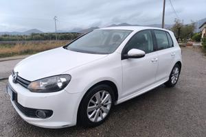 Volkswagen Golf 1.6 TDI DPF 5p. Highline