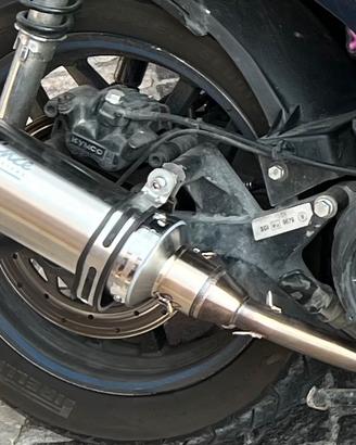 Scarico people s 125i 2021