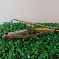 Crick Alzaruota Toyota IQ