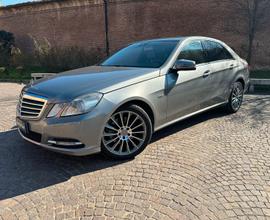 Mercedes-benz E 220 CDI Auto BlueEFFICIENCY Avantg