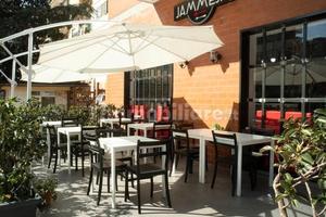 Via Tufarelli 140 mq 2 vetrine fronte strada