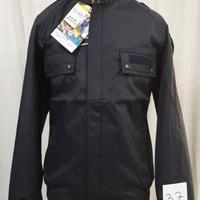 Giubbino con taschini e spalline