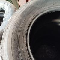 Ruote chiodate 255/60 r18