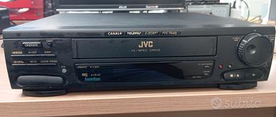 Videoregistratore a casette JVC