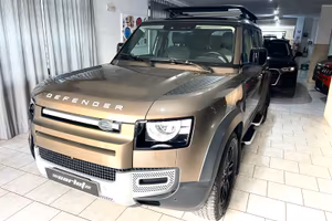 LAND ROVER DEFENDER 2.0 D240 S