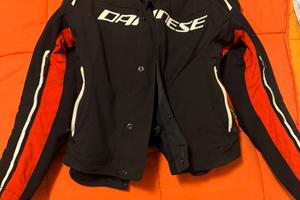 Abbigliamento dainese