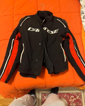 Abbigliamento dainese