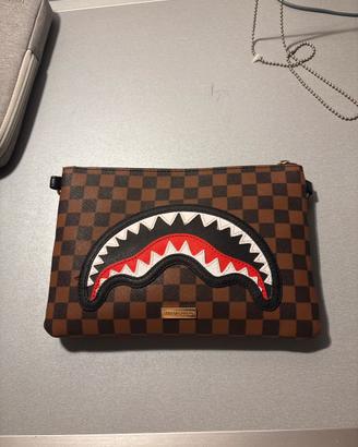 Pochette sprayground limited edition