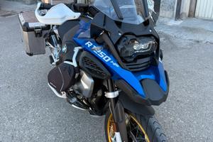 MOTO GS BMW  R 1250 hp ADW
