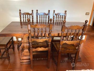 Tavolo in noce massello + 6 sedie