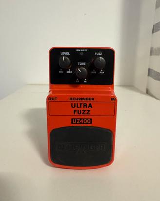 Beringher ultra fuzz uz400