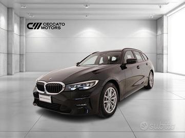 BMW Serie 3 320d Touring mhev 48V xdrive Business