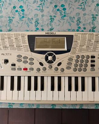 Pianola Medeli mc37A
