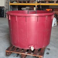 mastello 600 lt con rubinetto 