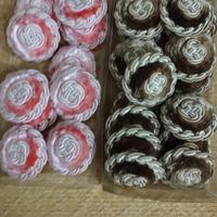 Rosette, chiusure decorative