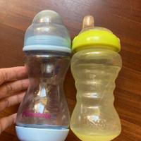 2 ciuccie/biberon 'pommette' e 'nuby'