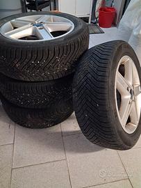 Cerchi in lega Ford Focus completi di gomme 
