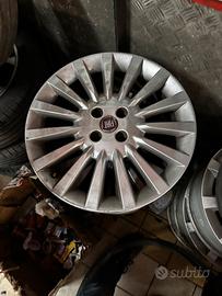 Cerchi originali fiat grande punto 17