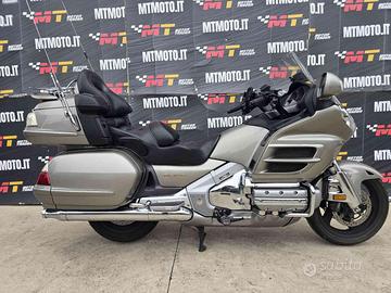 HONDA GL 1800 Gold Wing Video 360