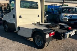 Iveco daily mini truk